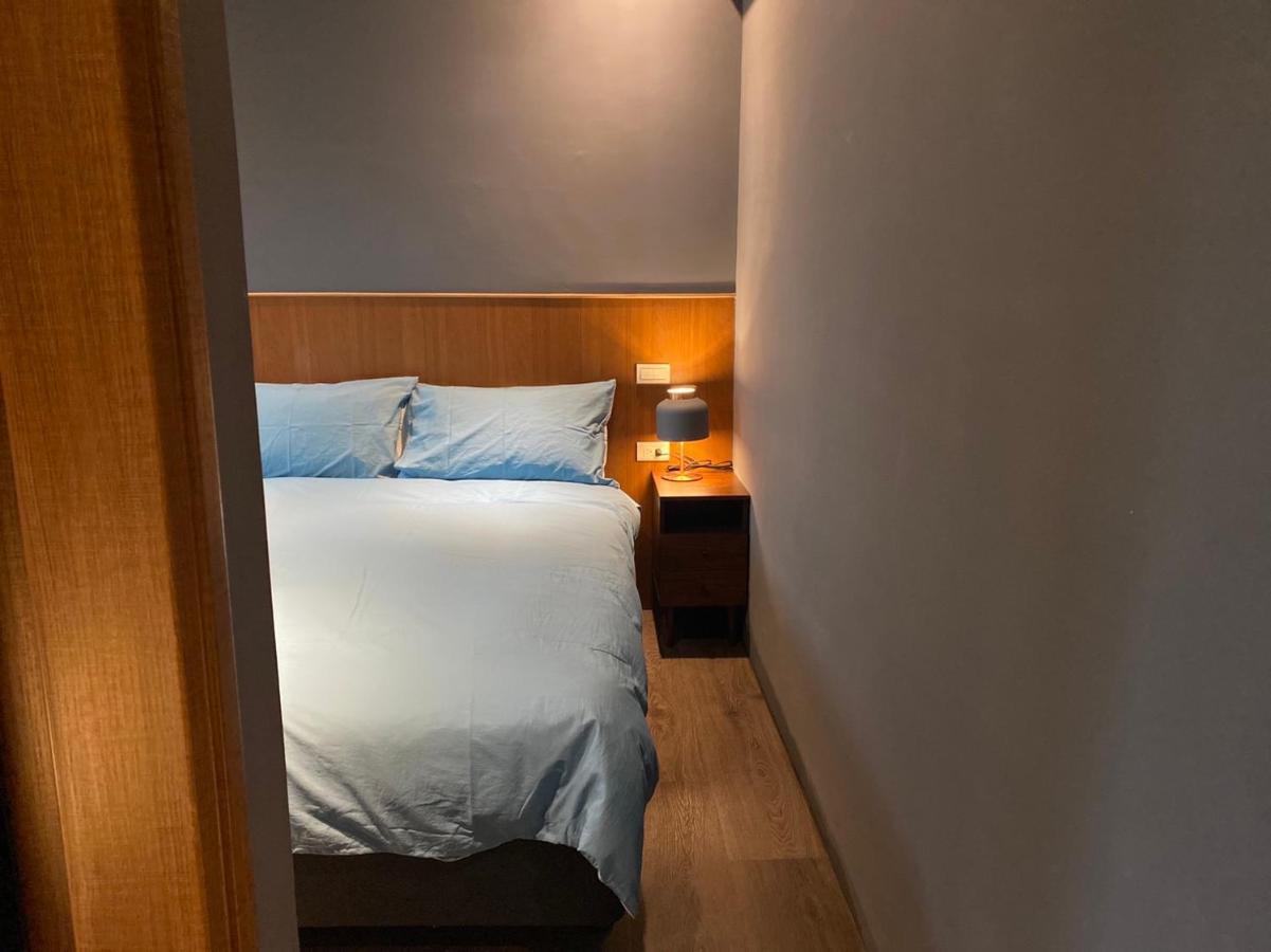 良文旅2館ryou Hotel Vintage - II Tainan Bagian luar foto